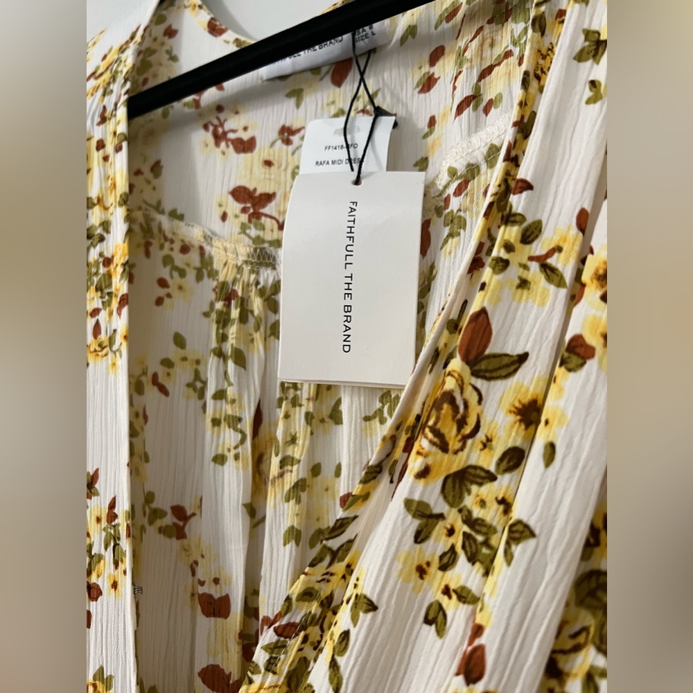 Faithfull The Brand Floral Rafa Midi Dress - Picture 3 of 10
